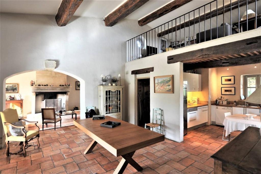 In Gordes, Facing The Entire Luberon Park A Beautiful 5 Bedrooms House Kültér fotó